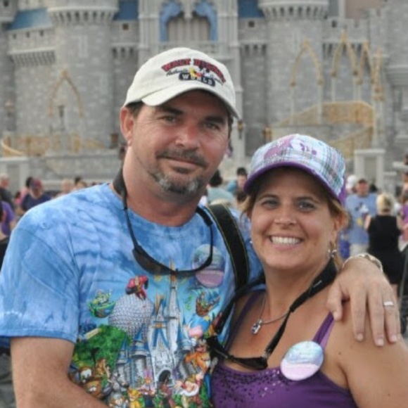 Meet your Posher, Lana - Picture 1 of 7